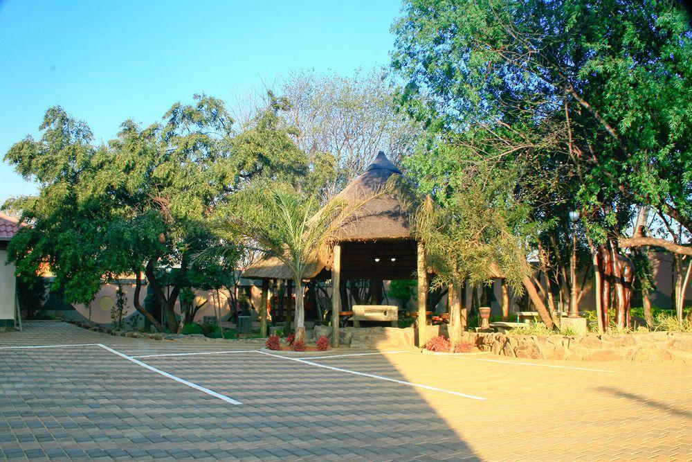 Eco Park Lodge Centurion Exteriör bild